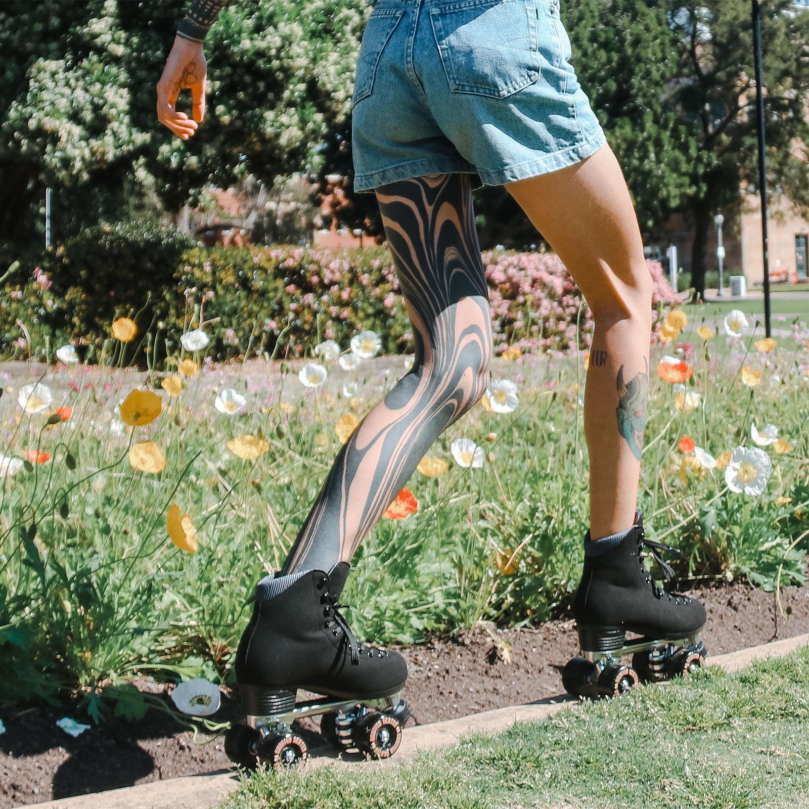 Chuffed Wanderer Roller Skates / Vegan Black
