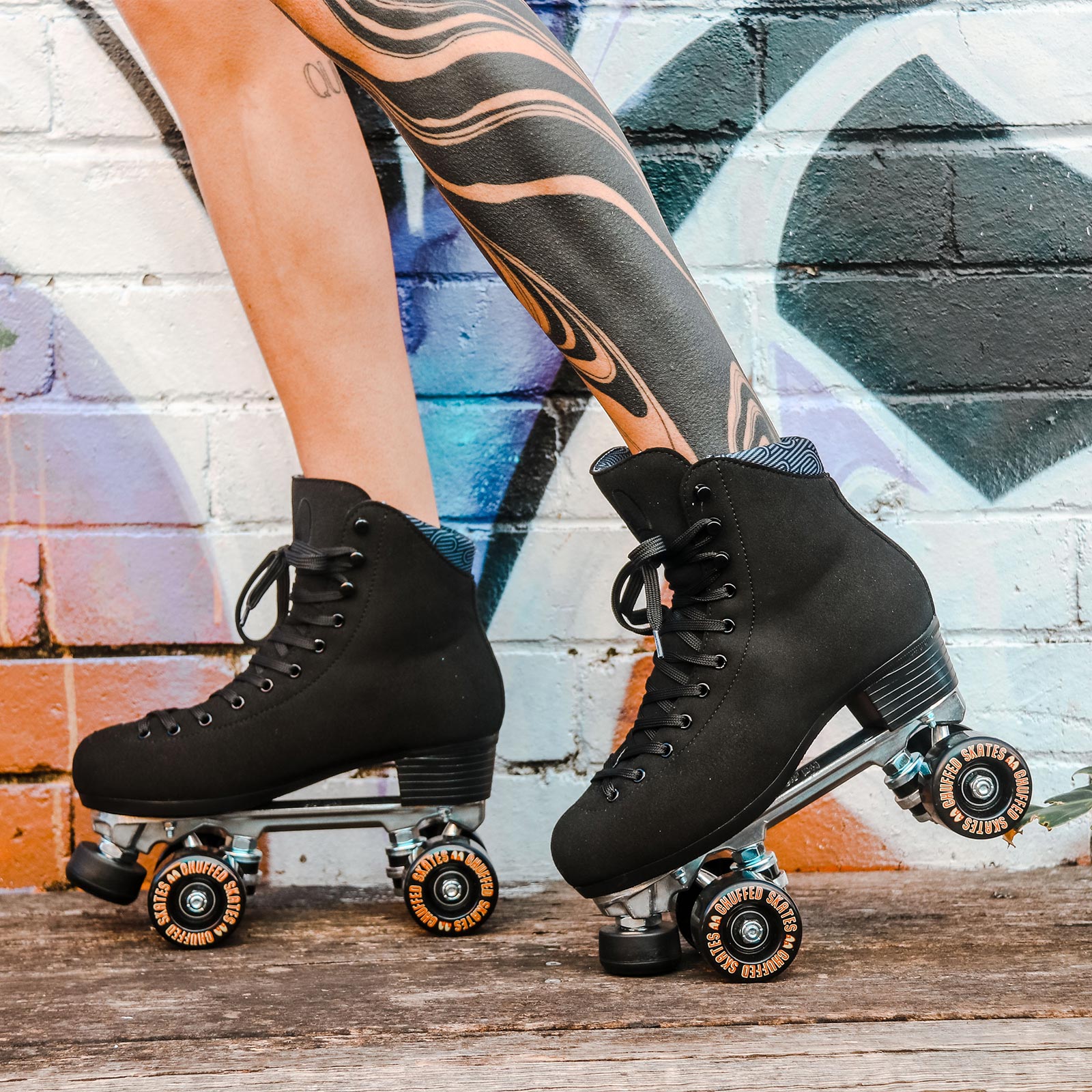 Chuffed Wanderer Roller Skates / Vegan Black