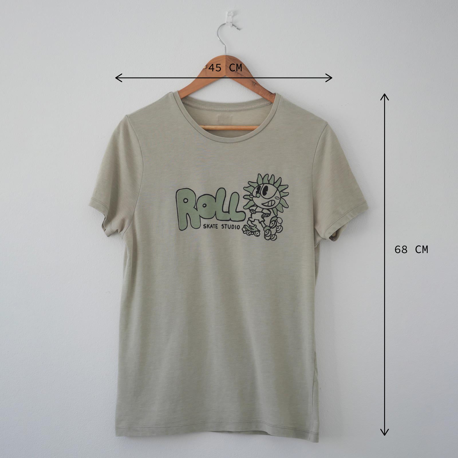 Roll Upcycled / Sunflower Tee / Khaki Green / M