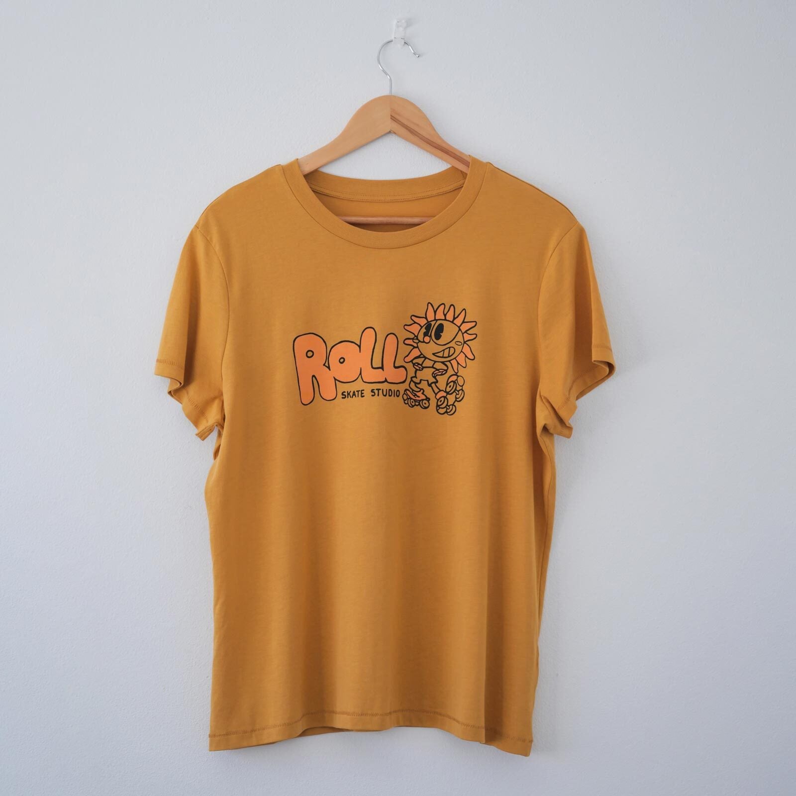 Roll Upcycled / Sunflower Tee / Mustard / L