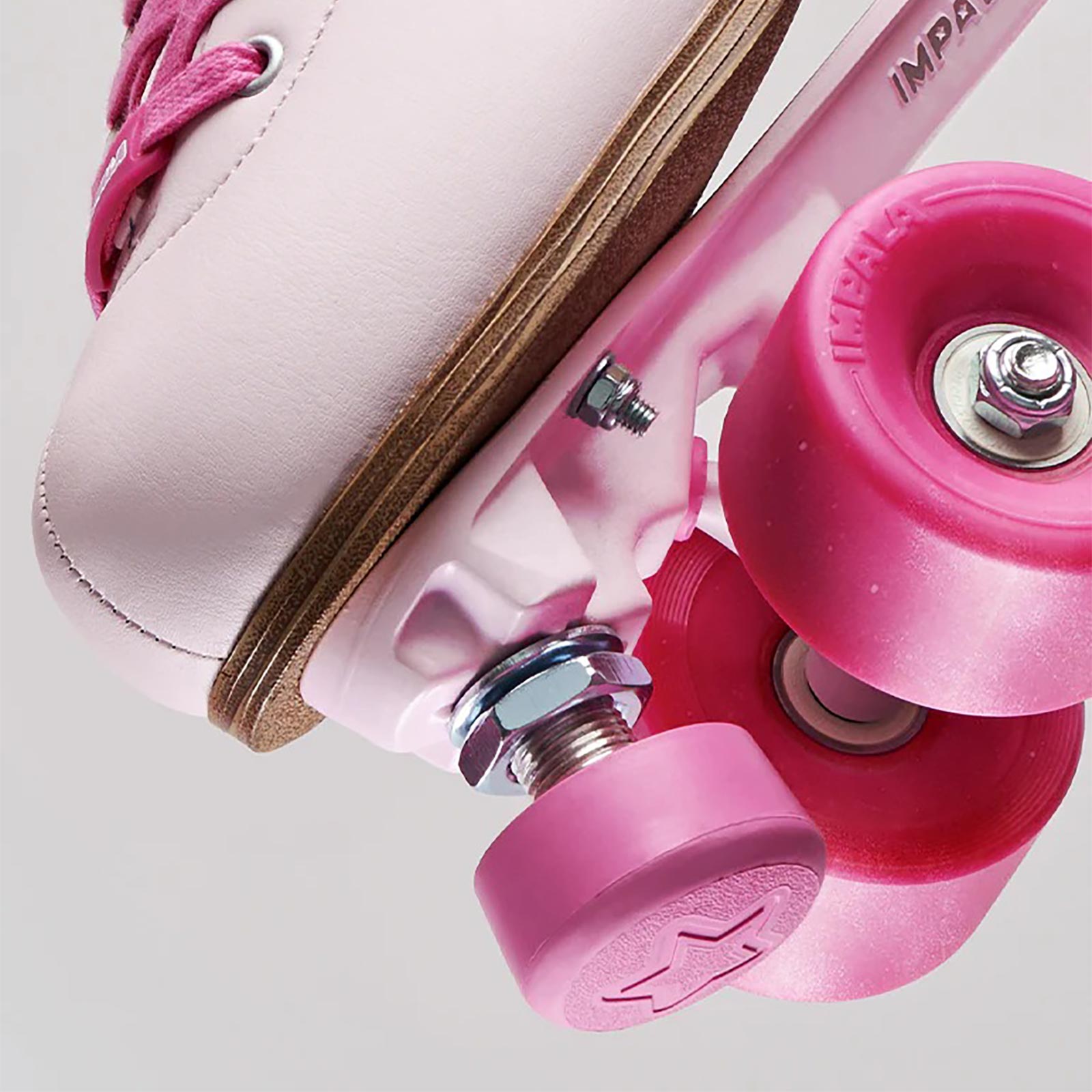 Impala Samira Vegan Rollerskates / Wild Pink